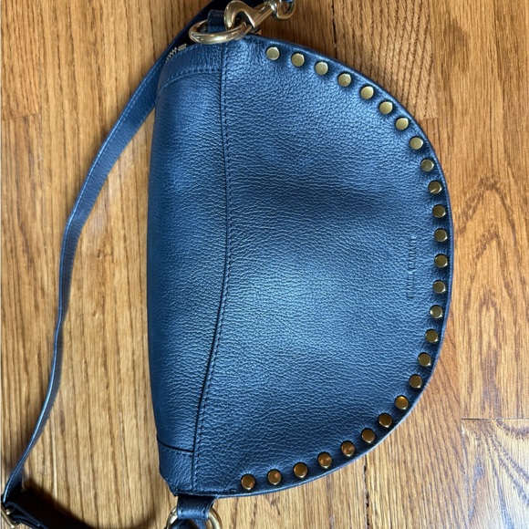 Isabel MARANT Oskan studded leather bag - Picture 6 of 6